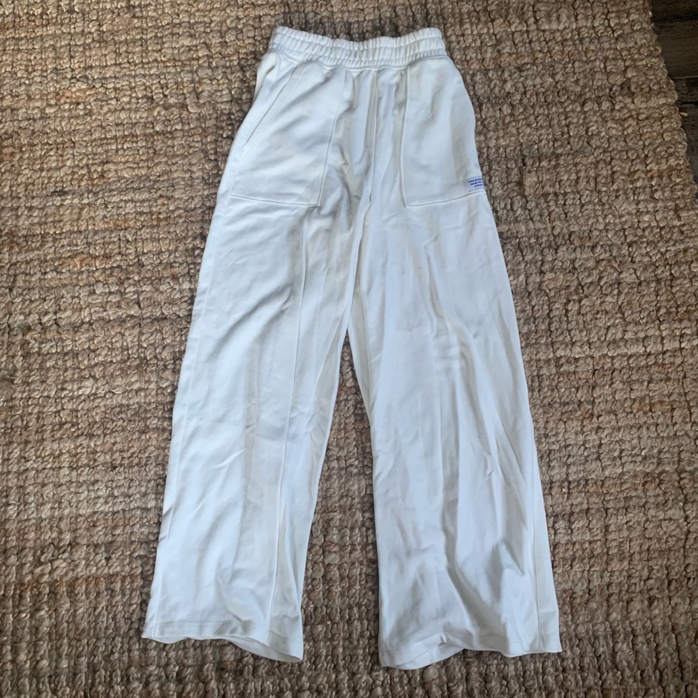 Wide leg joggers